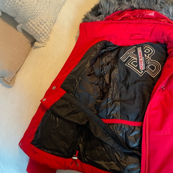 Poivre Blanc Red ski jacket - like new (used for only one season!) - Picture 2 of 8